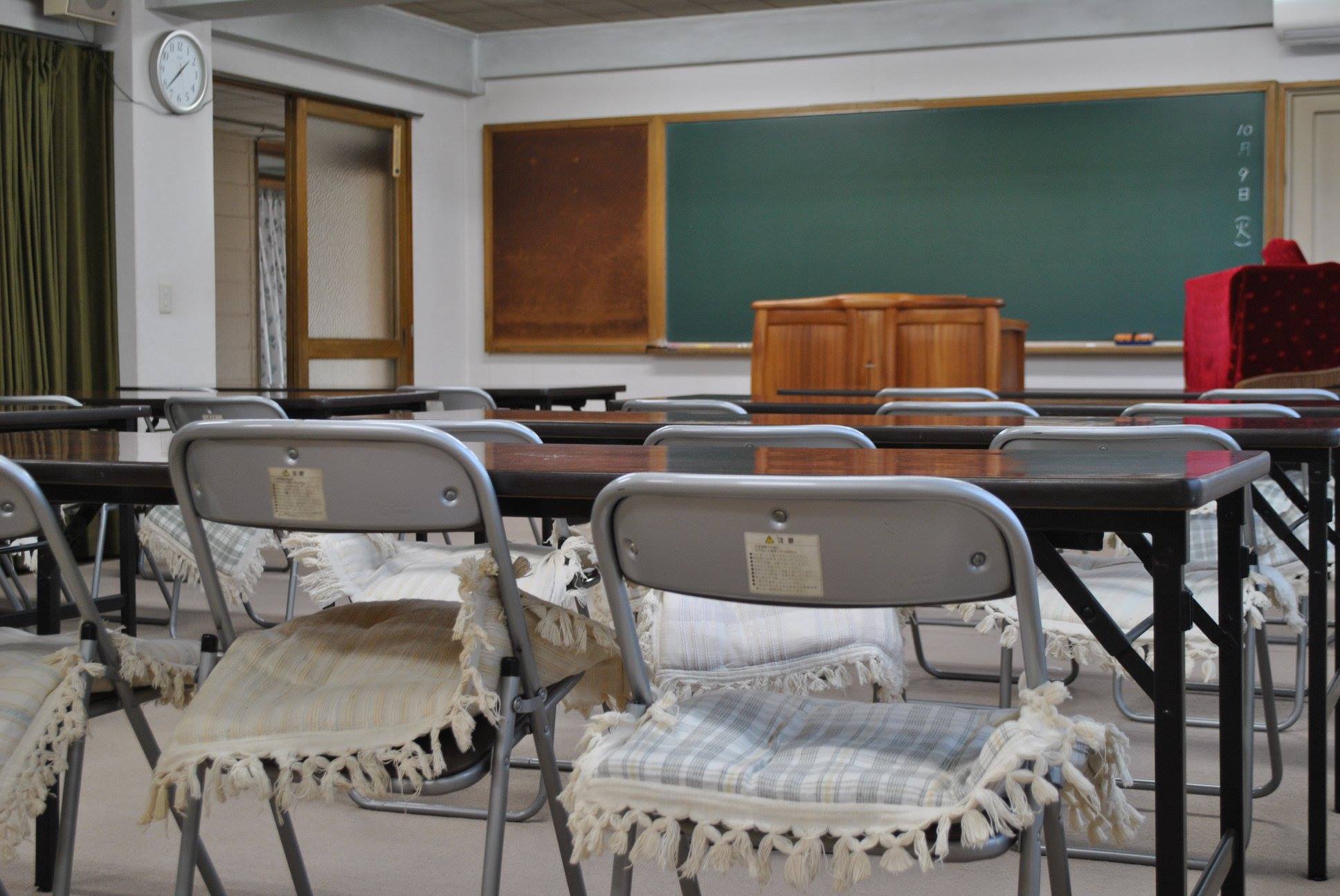 関西聖書神学校 - 男子寮・講堂を離れて、全員、聖泉館に移動しました。10/9〜10/12は引っ越し週間でした。まず、... | Facebook