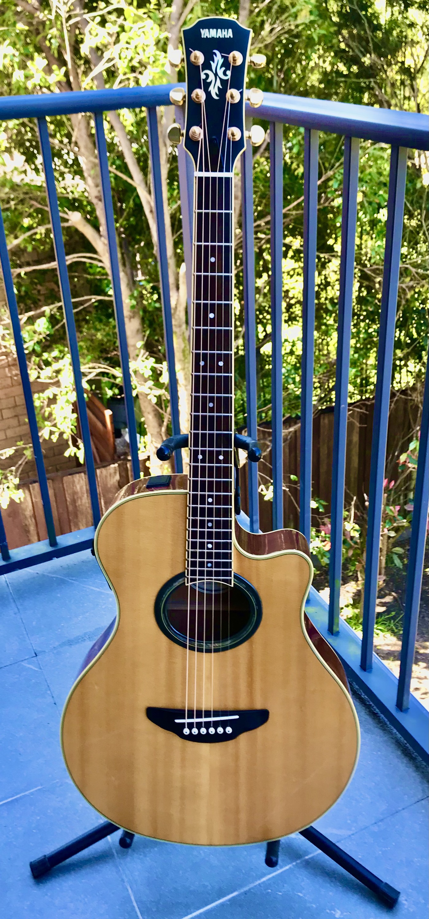 Yamaha APX-7A natural acoustic guitar