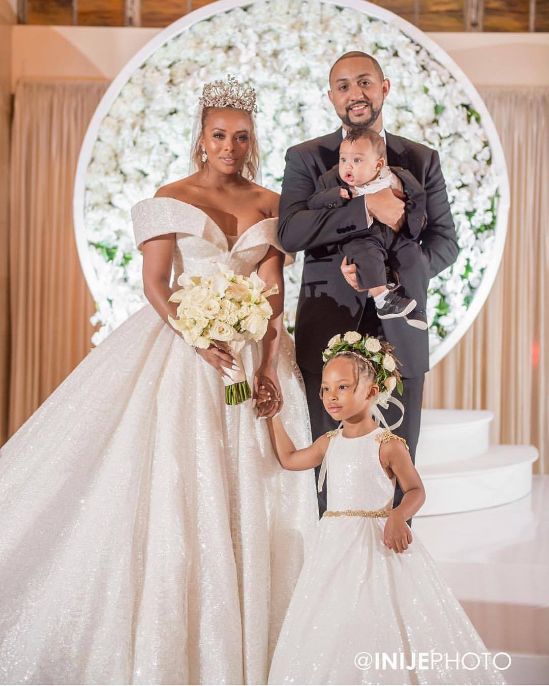 eva marcille bridesmaid dresses had the wedding she always dreamed of and to her knight in shinning armor Michael Sterling. The ANTM model and RHOA star said 'I do' in a fairy tale ceremony Size:XL (US 14-16) White Pinstripe Cropped Long SM-D20806A