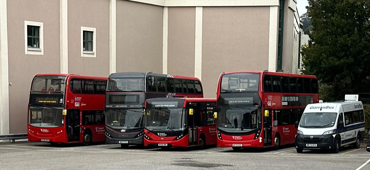 Friends of Buses and Coaches | Plymouth city 5017 WA70 DZS 2422 WA20 ...