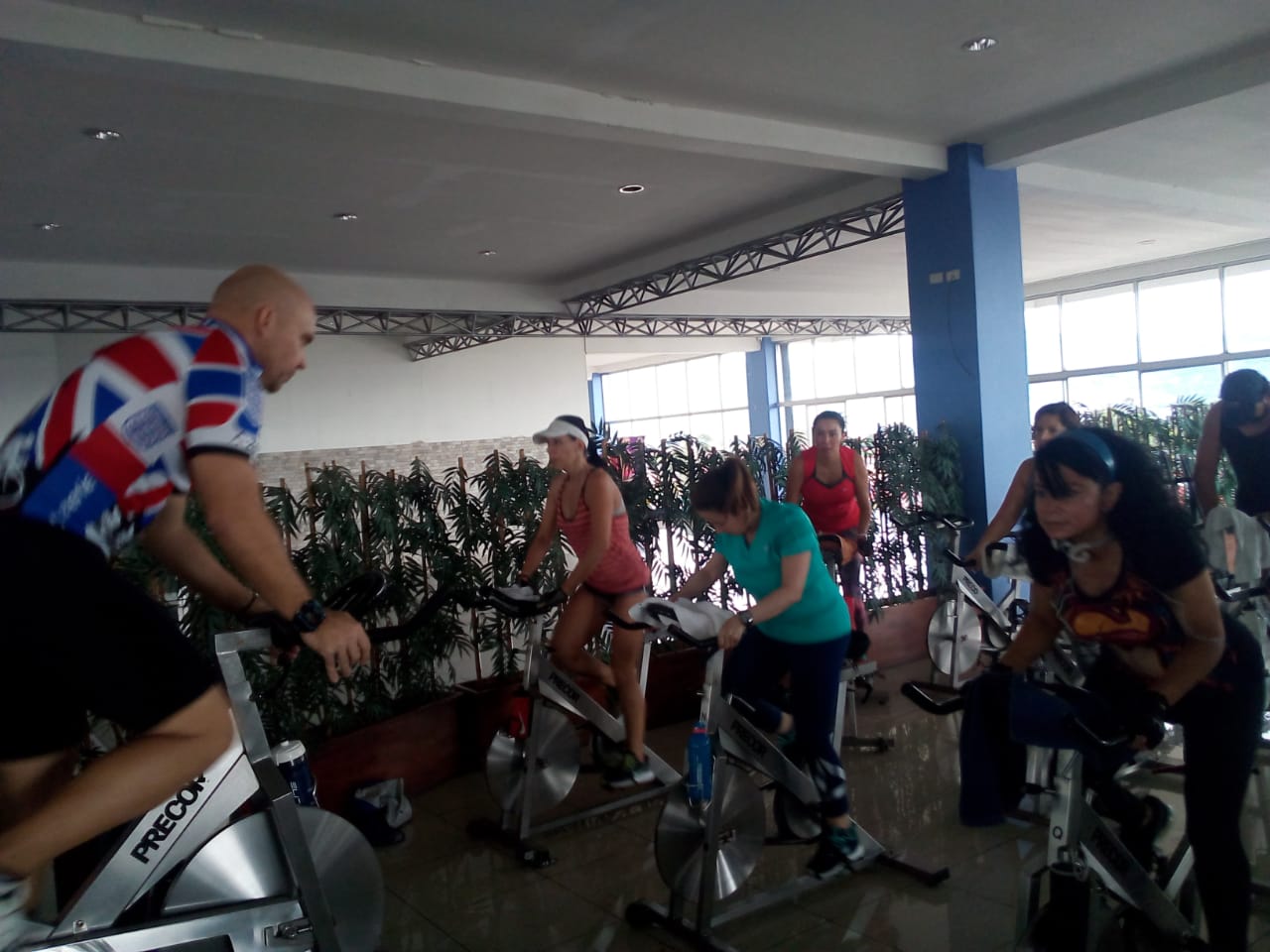 Te compartimos las clases grupales... - George Angulo Fitness | Facebook