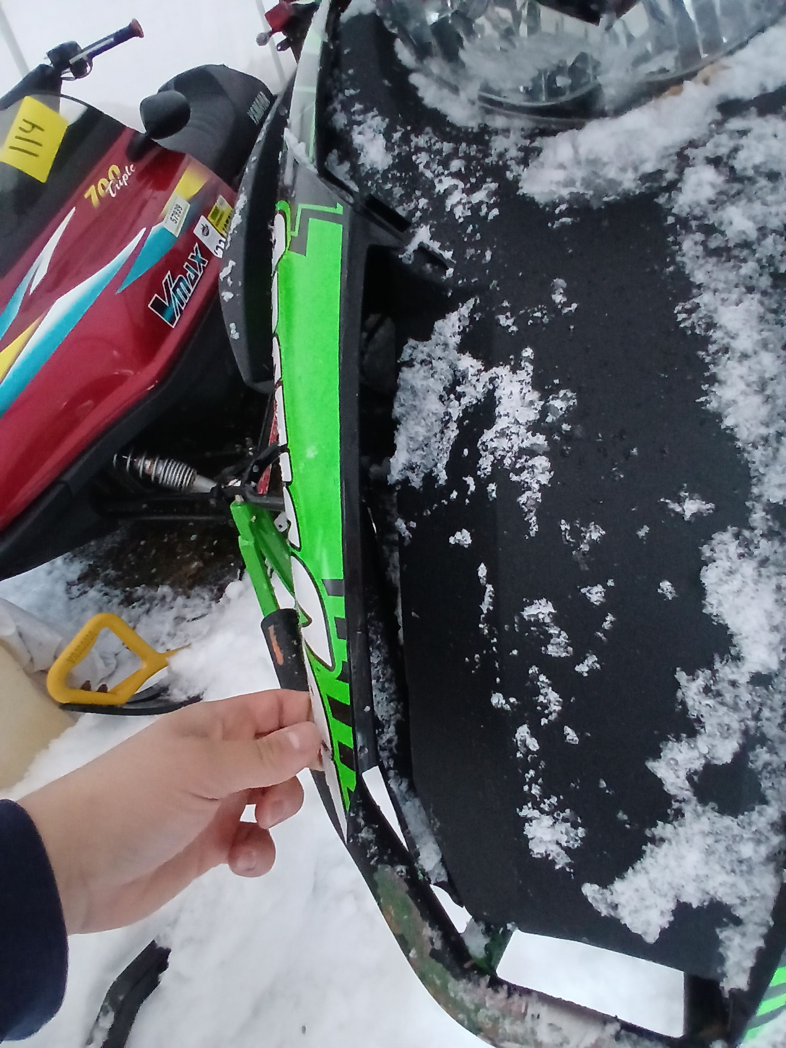 Iso black low windshield for an arctic cat 2012‐17 part number