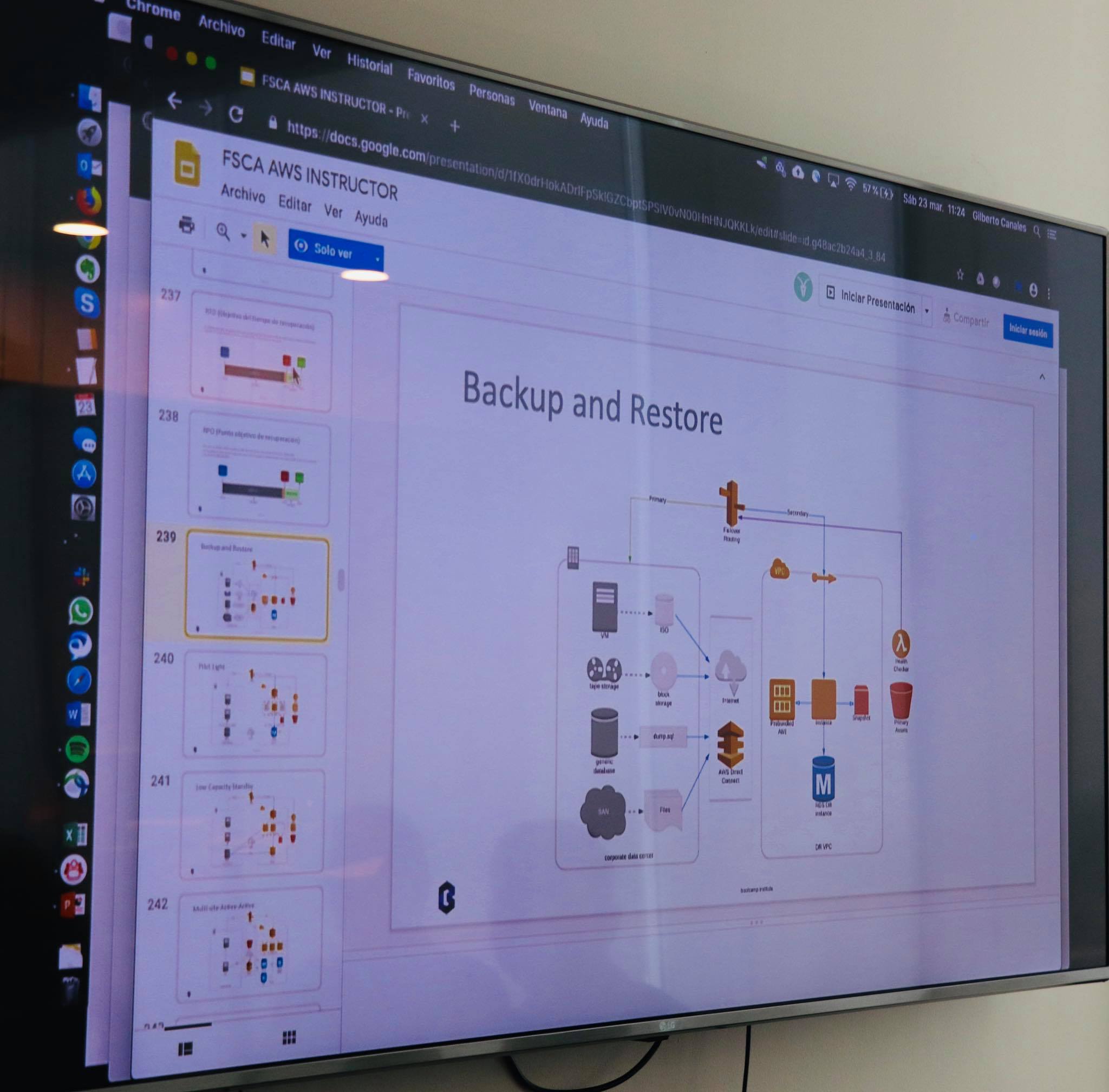 Grupo Full Stack Cloud Architect -... - Bootcamp Institute