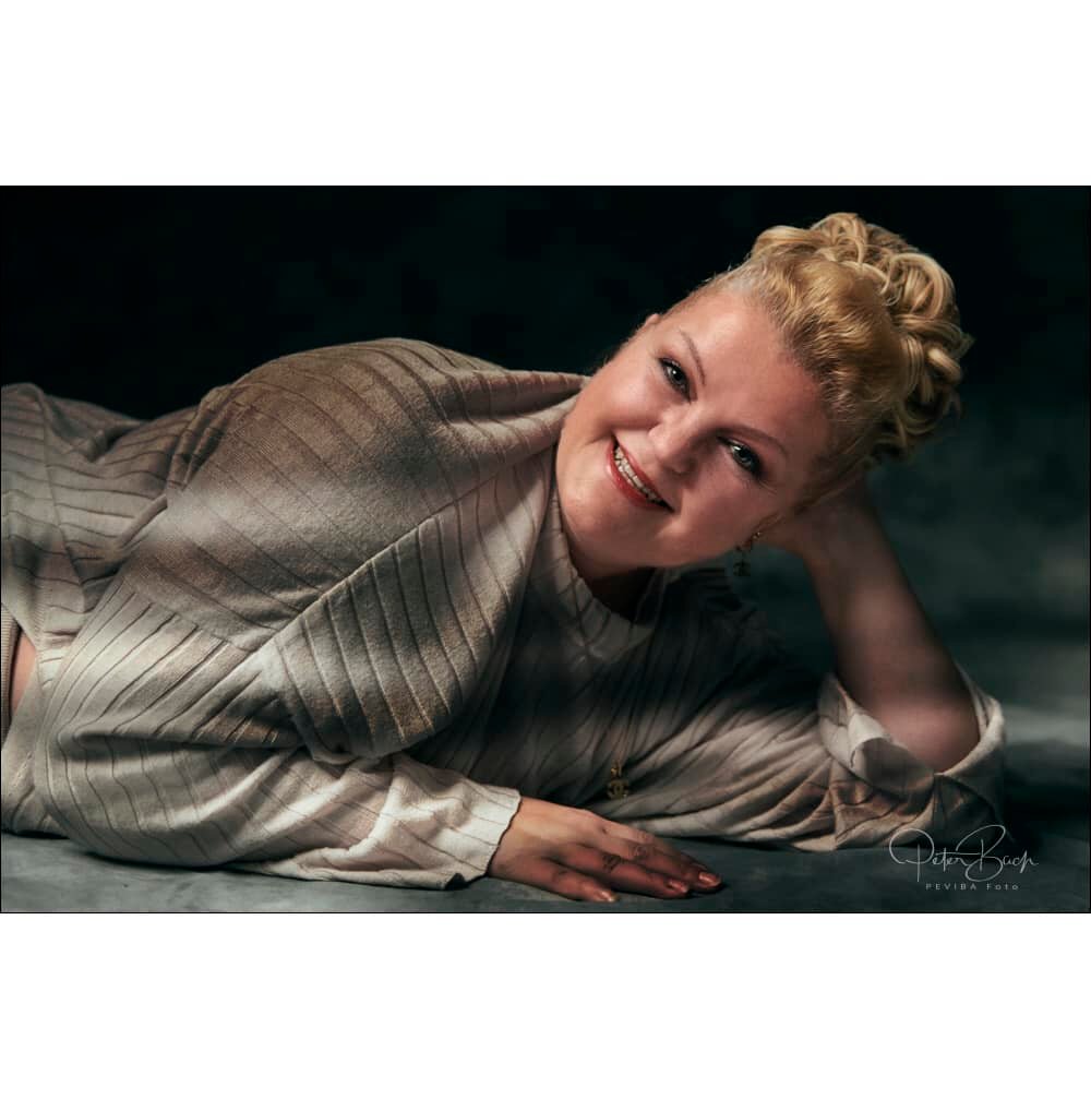 Freelance Model... - Freelance Model Helle-Pilar Larsen