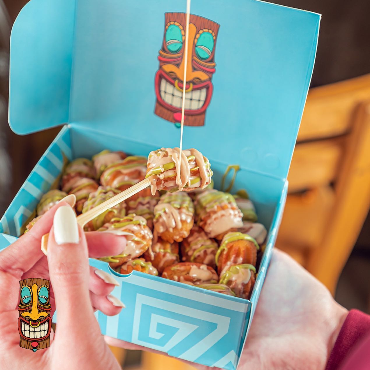 Stickytiki_uae
