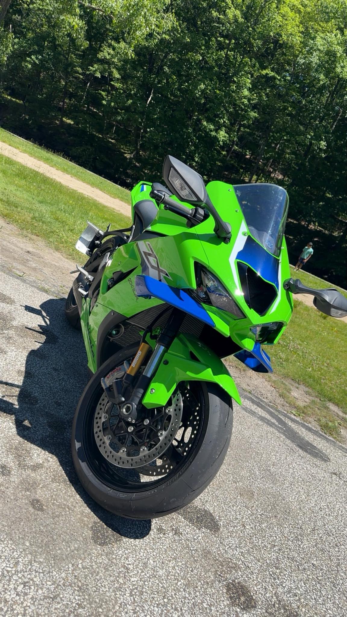 Removing blue wings from Gen 7 ZX10R?