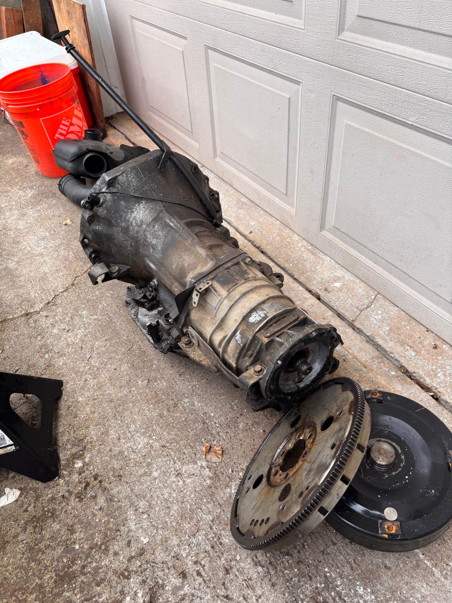 42RE Jeep Grand Cherokee transmission - Car Engines & Engine Parts ...