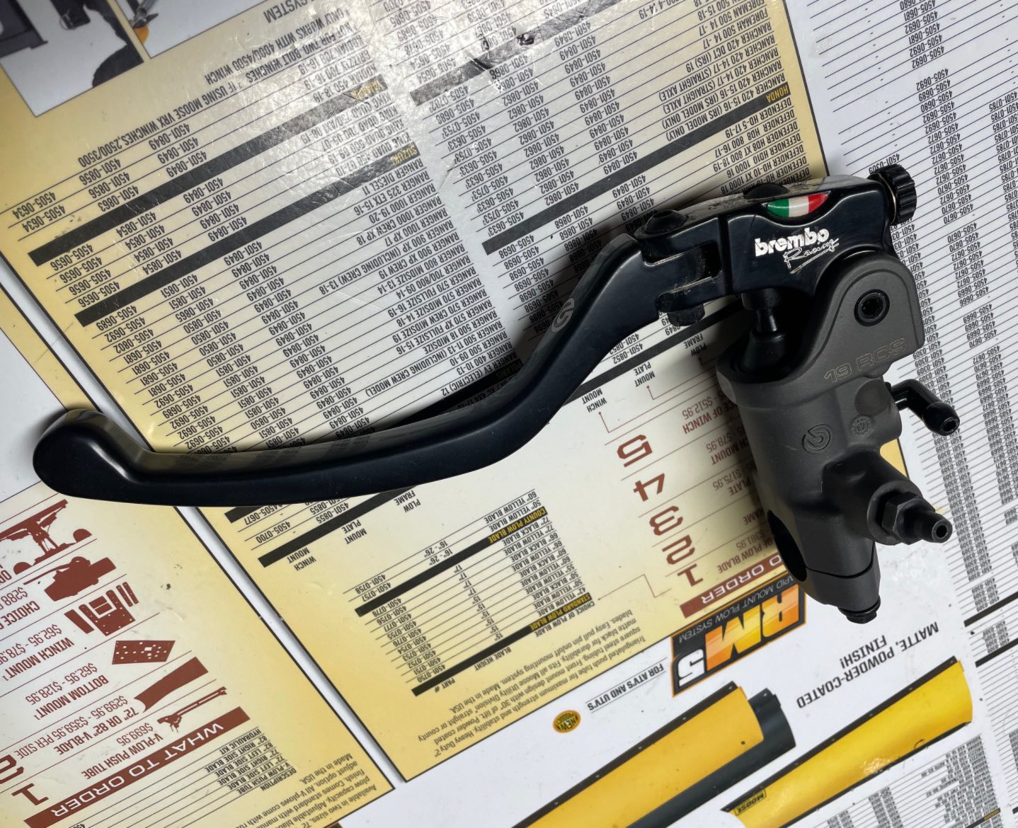 Honda cbr 600rr 07-13 parts..reach out to me if you need any of