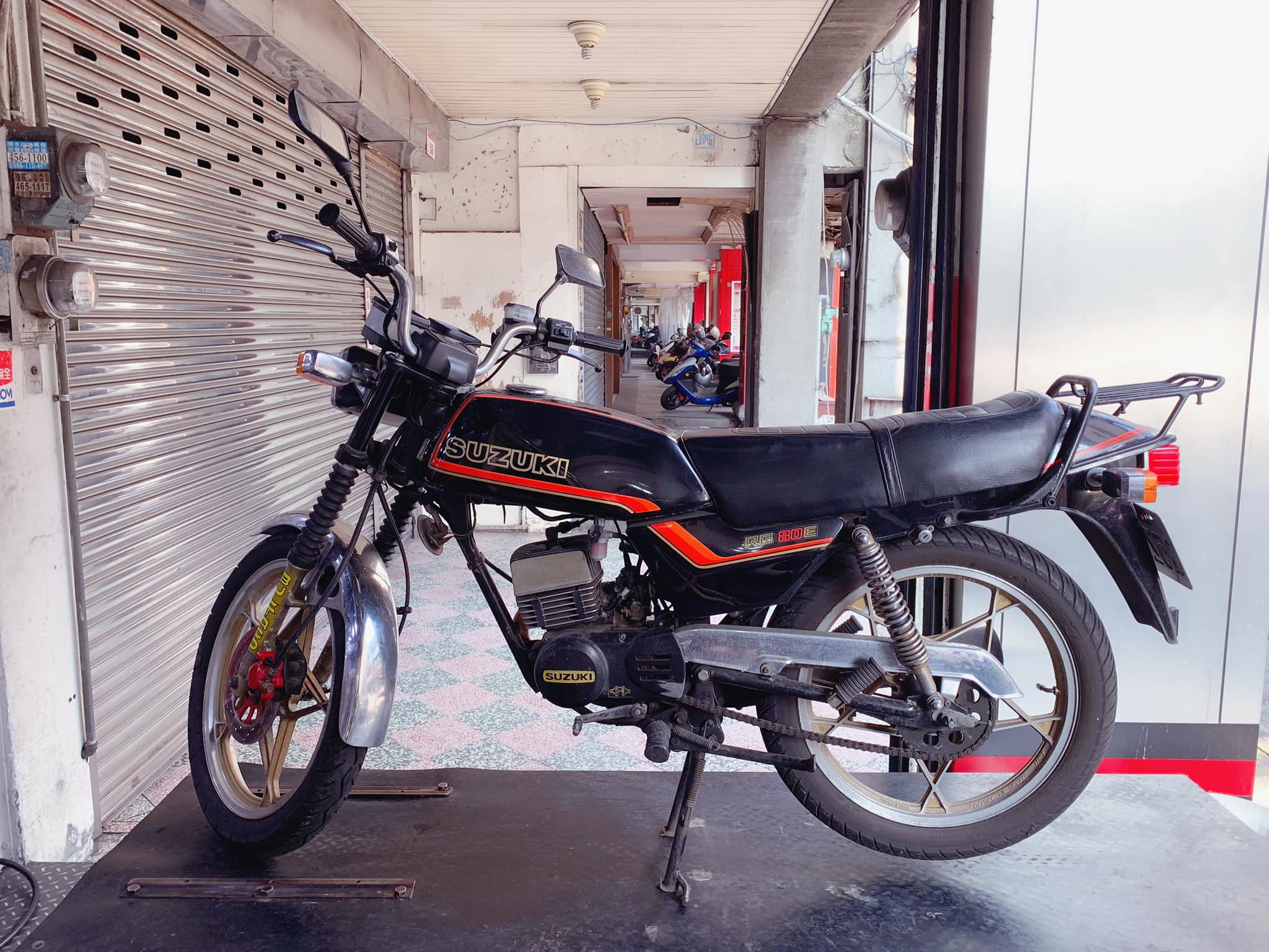 Suzuki RG80E 重現江湖80零年代的經典好車客戶真的保存非常好.. 連原廠 