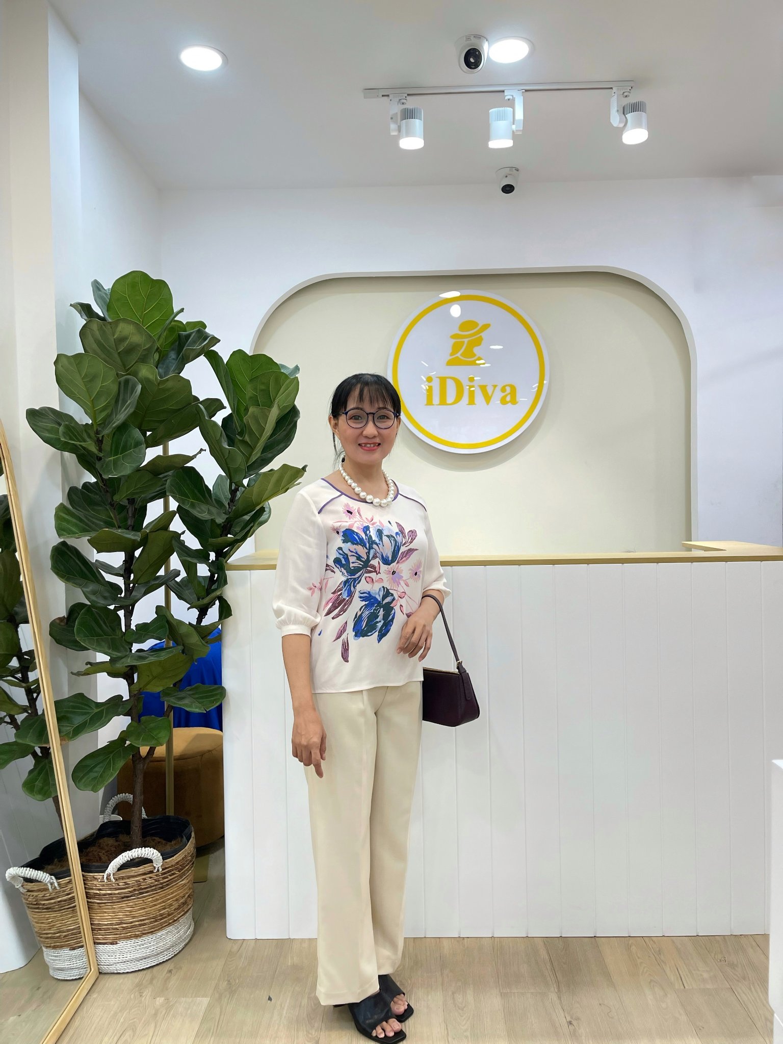 IDIVA - Thời Trang... - IDIVA - Thời Trang Tuổi Trung Niên
