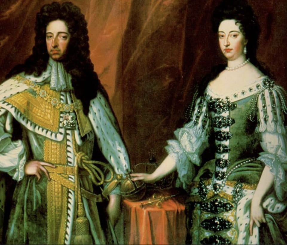 まりー OnThisDay in 1689, William III and Mary II were crowned joint