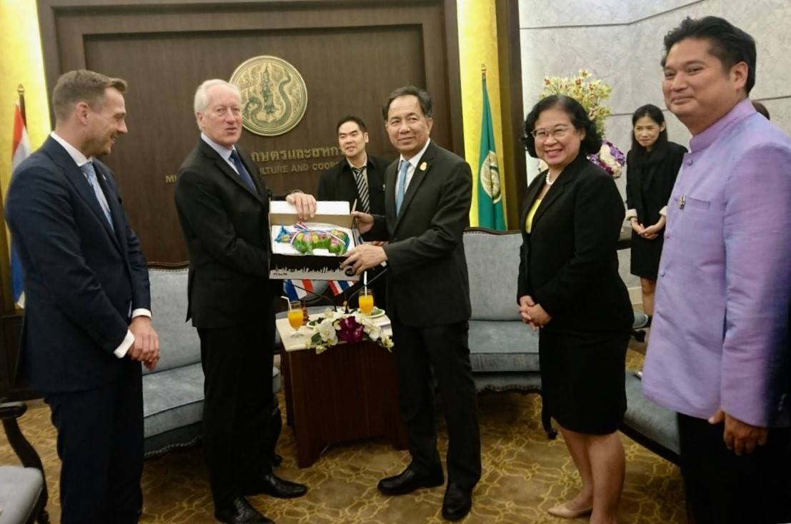 Embassy of the Netherlands in Thailand - Dutch Ambassador Kees Rade ...