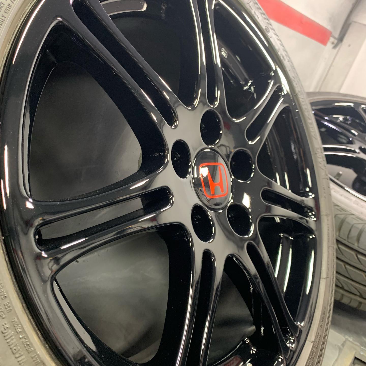 AC Alloys - Honda type R EP3 wheels colour changed to...