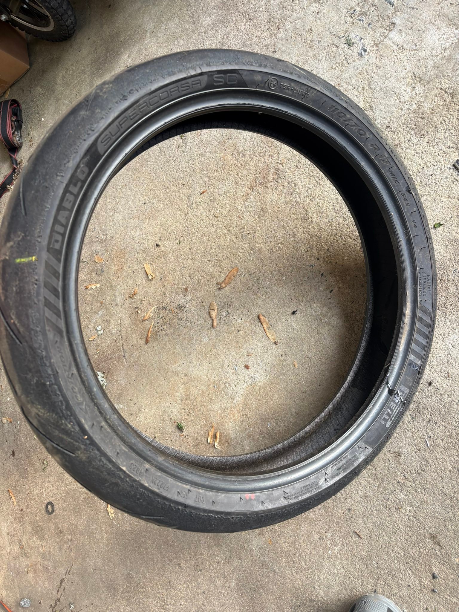 Used motorcycle tires for sale, 110/70/17 and 140/70/17 SuperCorsa SC
