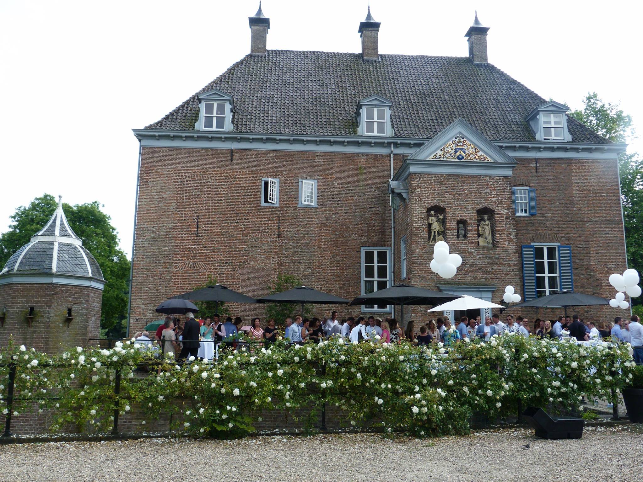 Kasteel Ophemert - Alexandra van Dedem-Tielkemeijer - Home