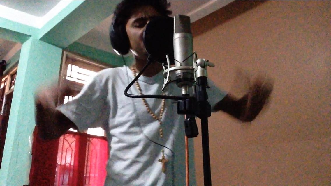 Nara EM - Rapper