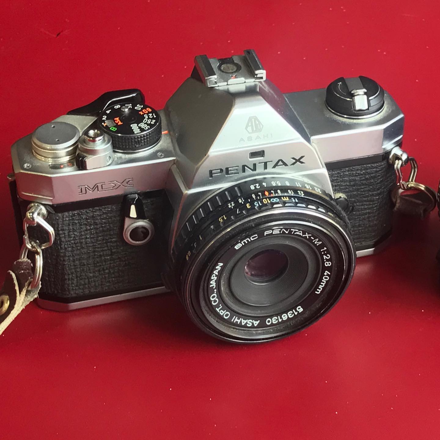 Pentax-M 40mm 2.8 pancake lens review on Pentax KX and ZF
