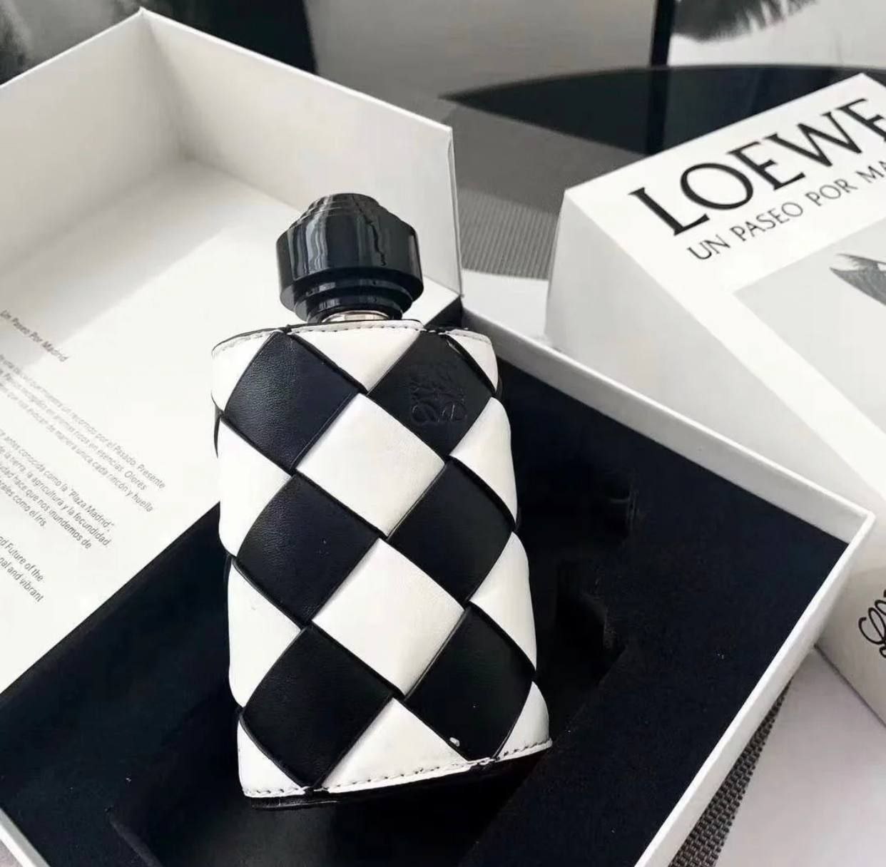 LOEWE UN PASEO POR MADRID AMANECE LA BELLA CIBELES EDP 100ML 