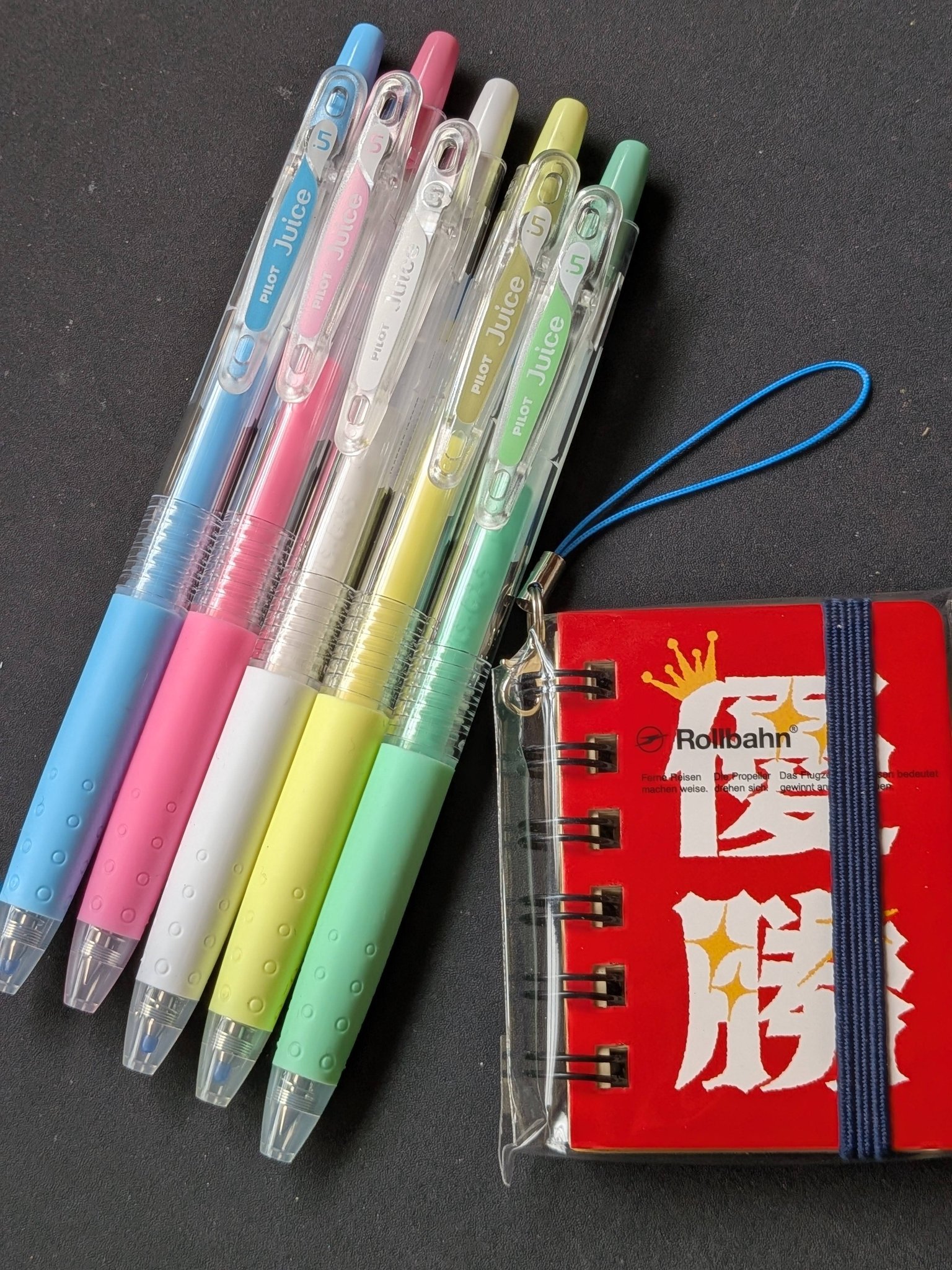 注文したいたペンケースが届きました。 さすが、こだやってつくられて