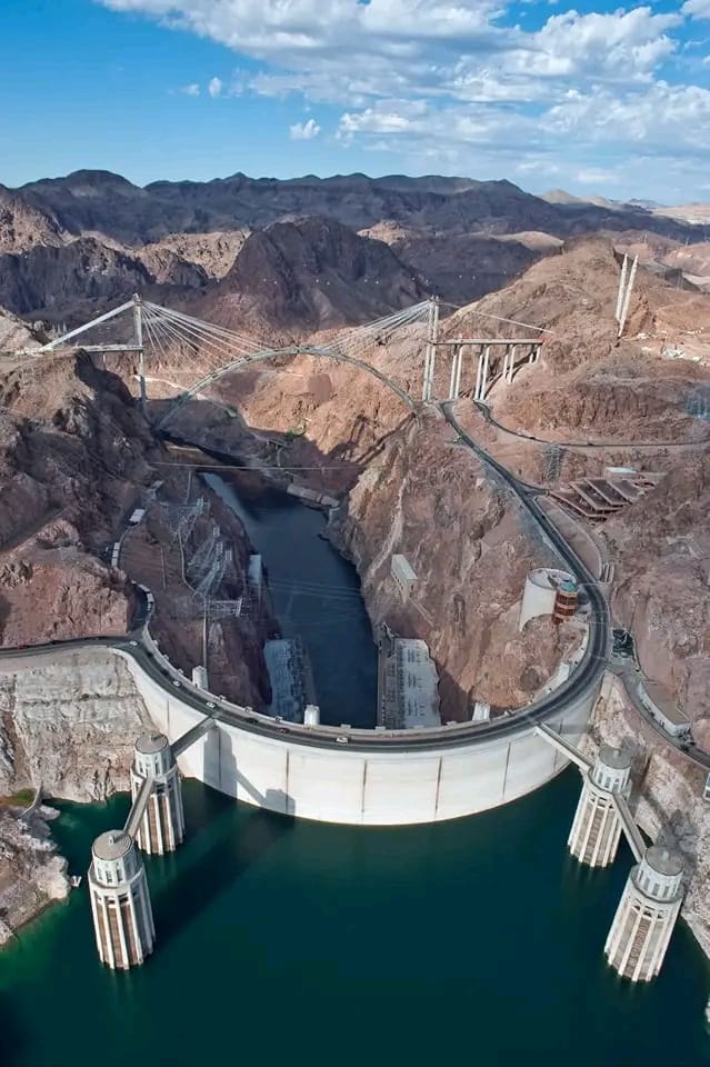 Hooverdam Bypass Bridge Construction, USA