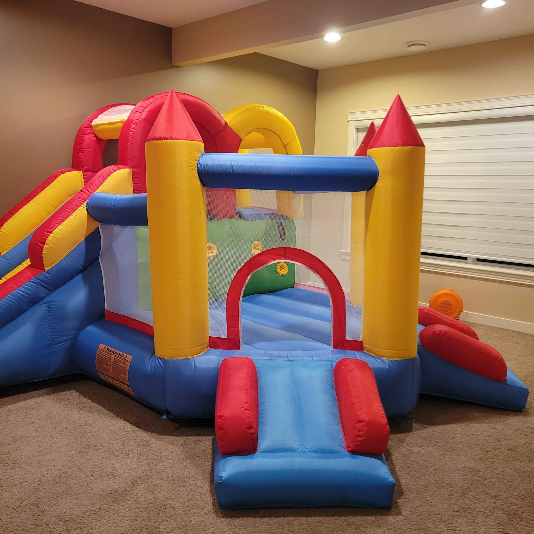 Indoor bouncy for rent - Inflatable Bouncers - Edmonton, Alberta ...