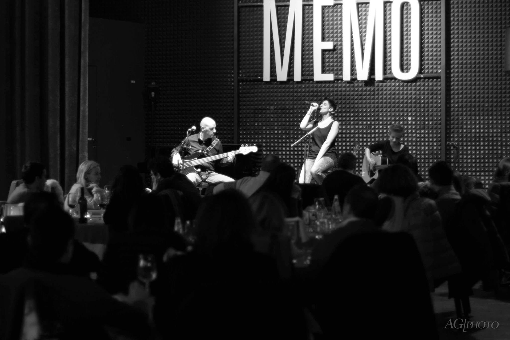 Time Machine acoustic trio