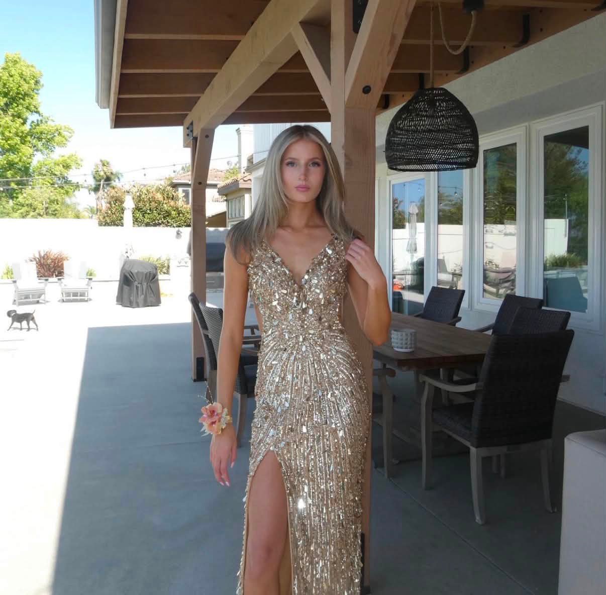 gold sherri hill dress 54912 ISO a prom dress. I really like the #54912. I wear a size 0-2. Not my pictures! sherri hill 54912 peacock