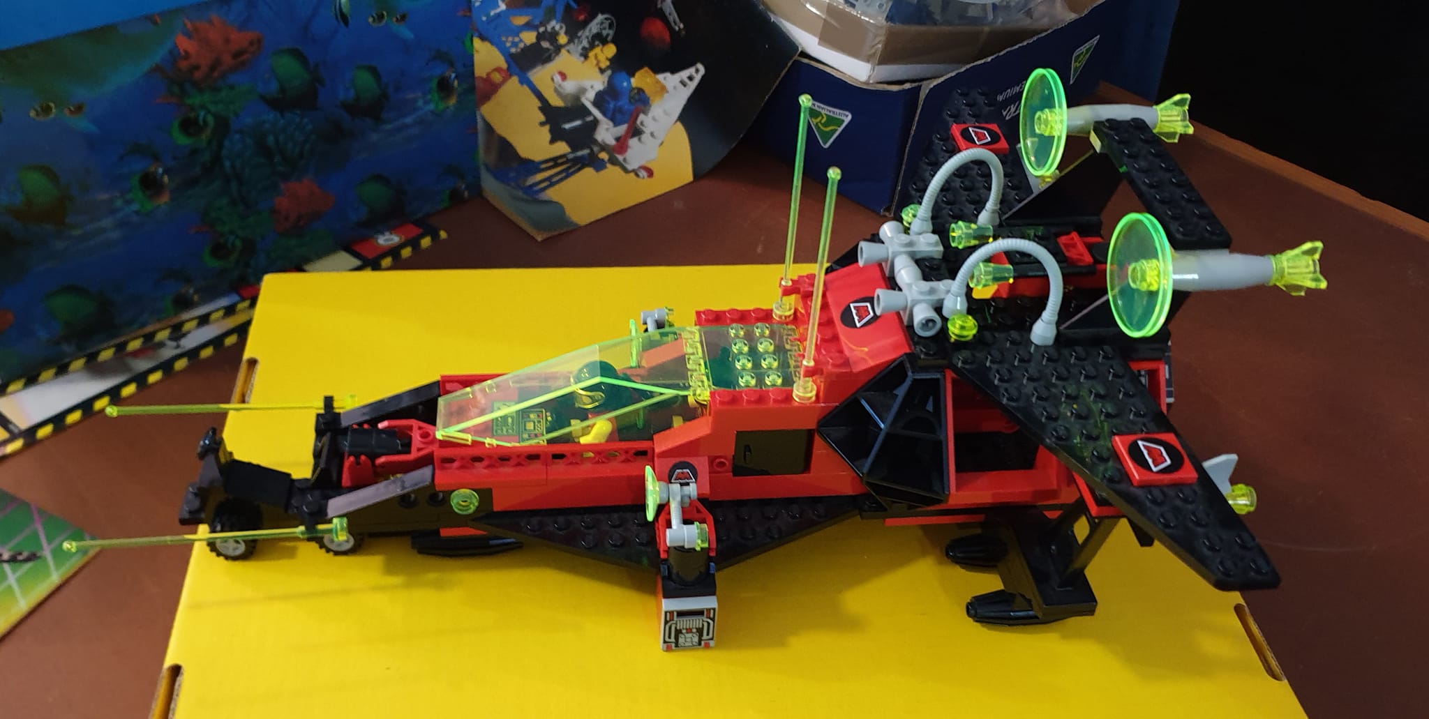Completing Lego 6956 Stellar Recon Voyager with extra pieces