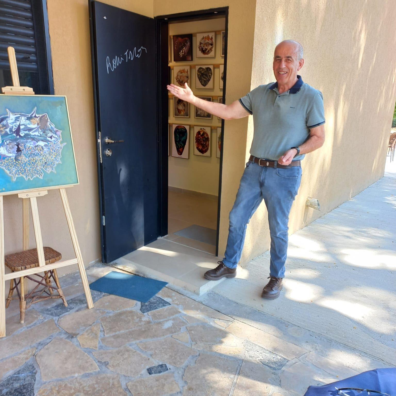 ARTIST RONI TSROR MY PAINTING MY DESIGN #ronitsror #love #lifestyle # ...