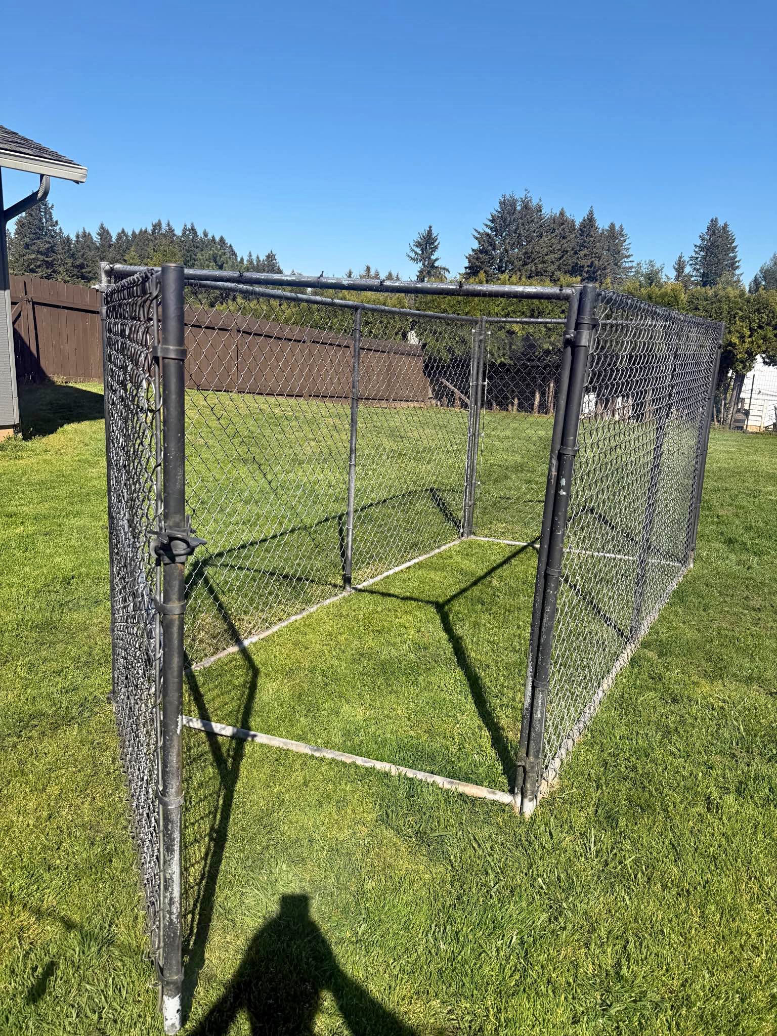 Chain Link Dog Kennel/Run - Gates - Oregon City, Oregon | Facebook