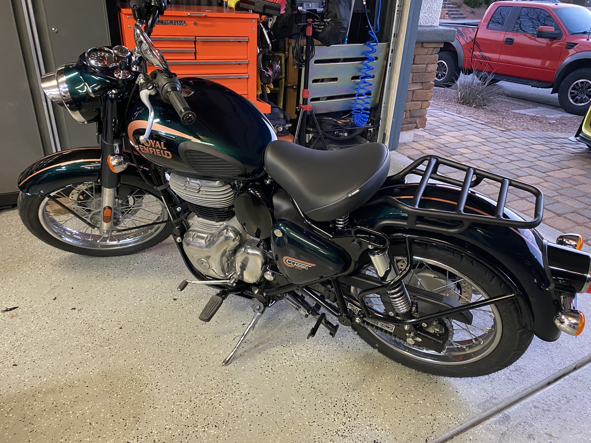 ROYAL ENFIELD METEOR 350 & New Classic 350 REBORN AEW SHOT STAR