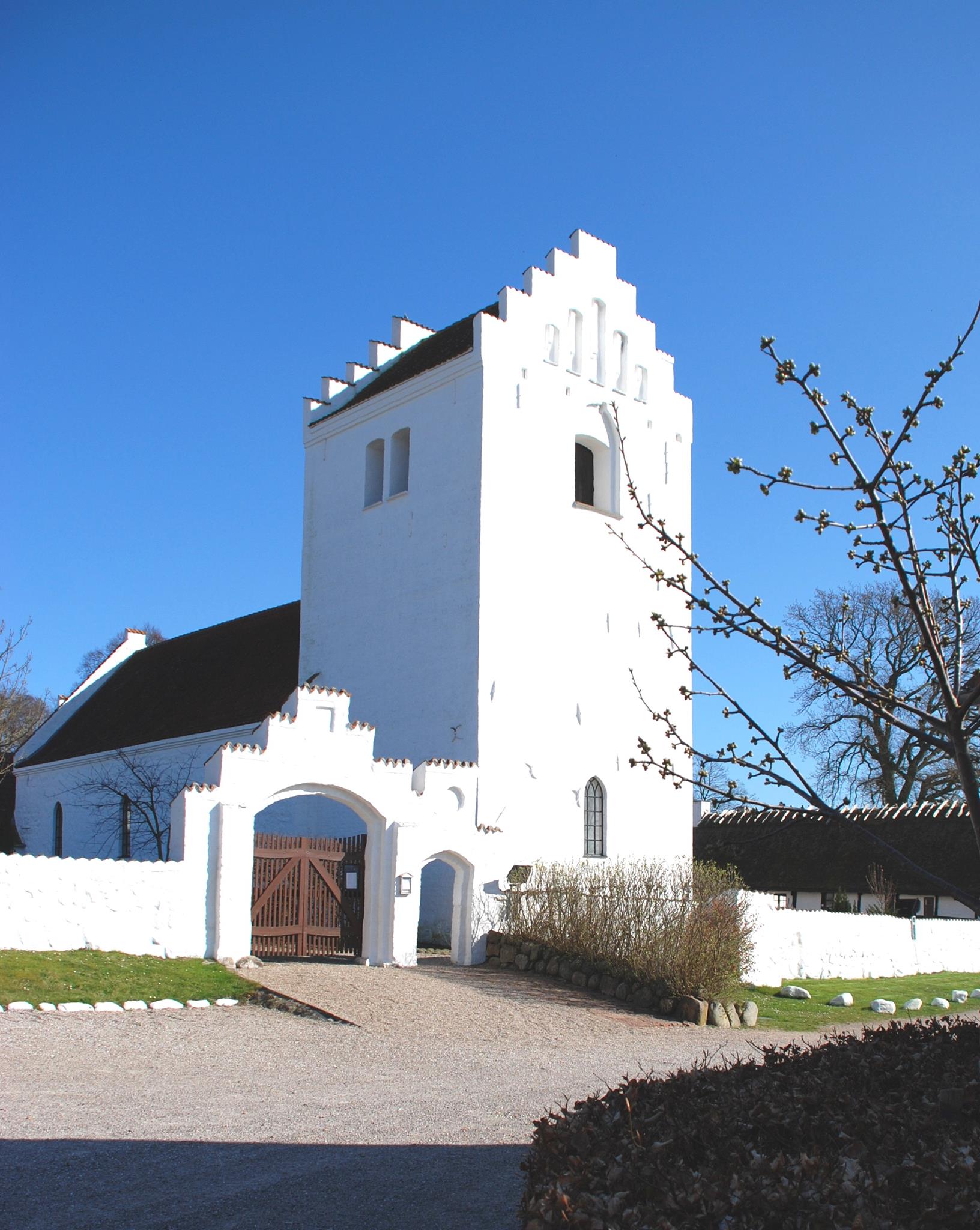 Orø sogn og kirke added a new photo. - Orø sogn og kirke