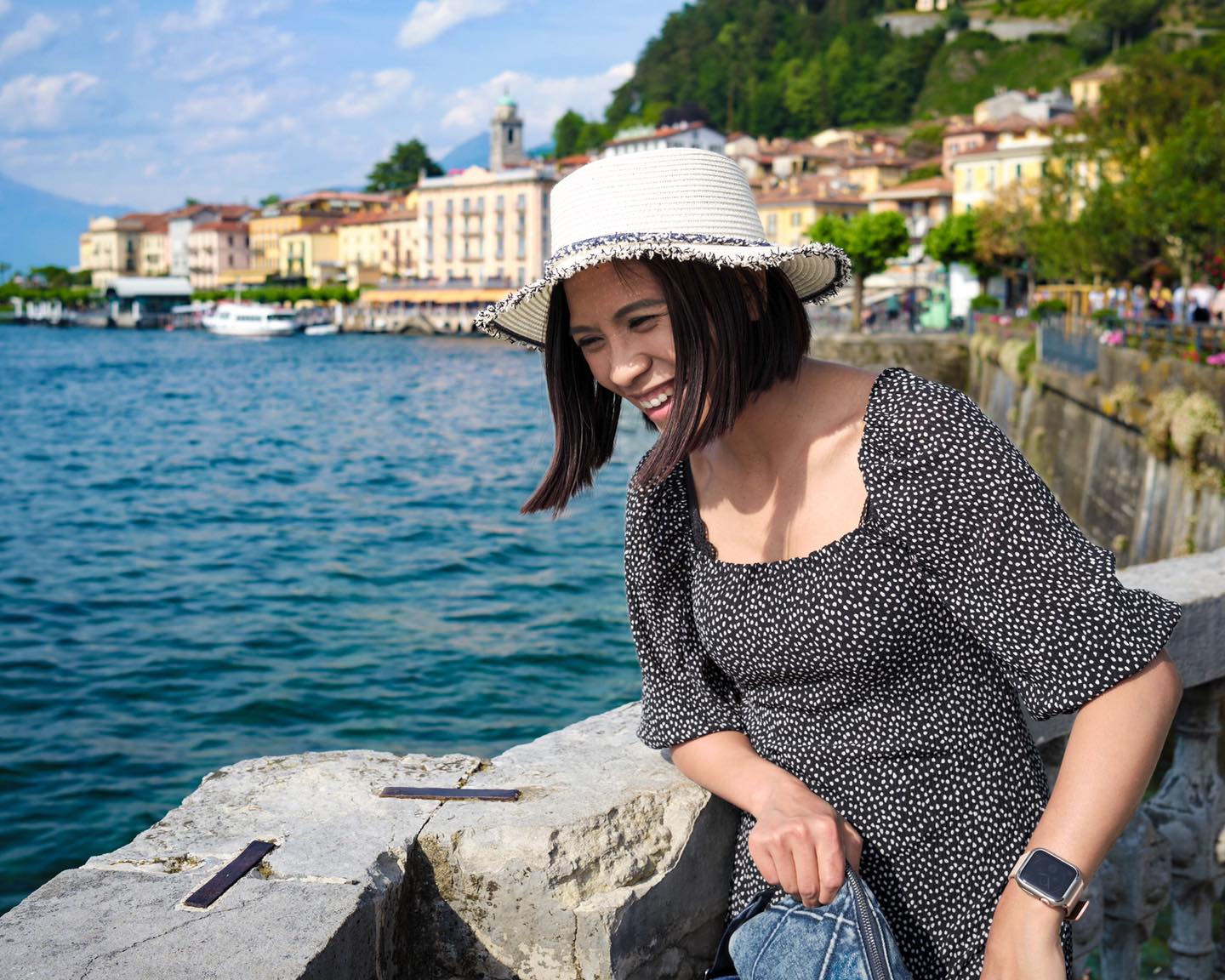 Hello! Lake como, Italy. 現在我只想要做一件事情，... - Maggie瘋主持-中英雙語主持人 | Facebook