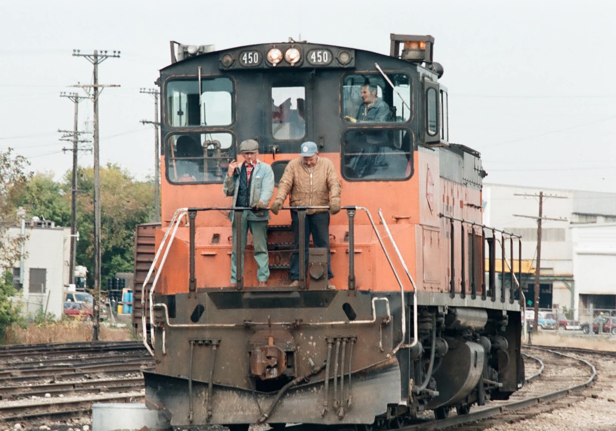 Milwaukee Road MP15AC locomotive history