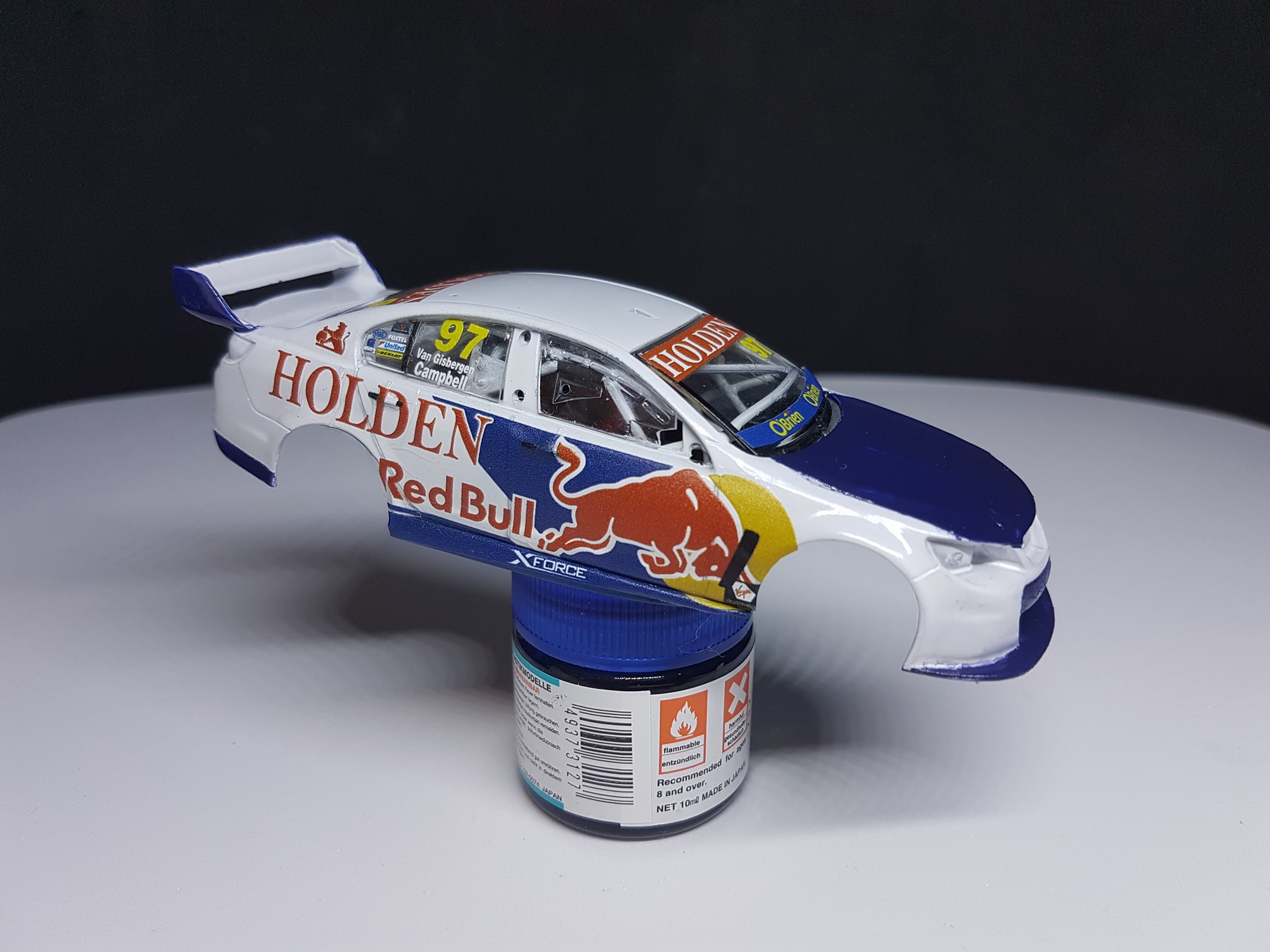 Airbrushed Red Bull logos on MiniZ body