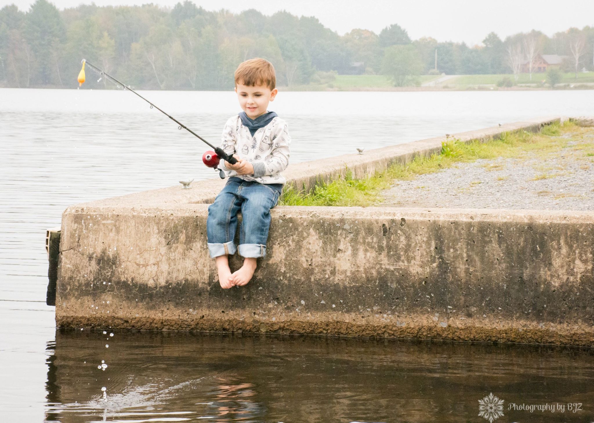 boy with fishing pole Design Toscano Frederic the Little Fisherman of Avignon Garden Statue, 15 Inch Tall, Cast Stone Resin, Two Tone Stone Finish : Office Products Crafted of metal with a black matte finish the laser The Best Fishing Pole for
