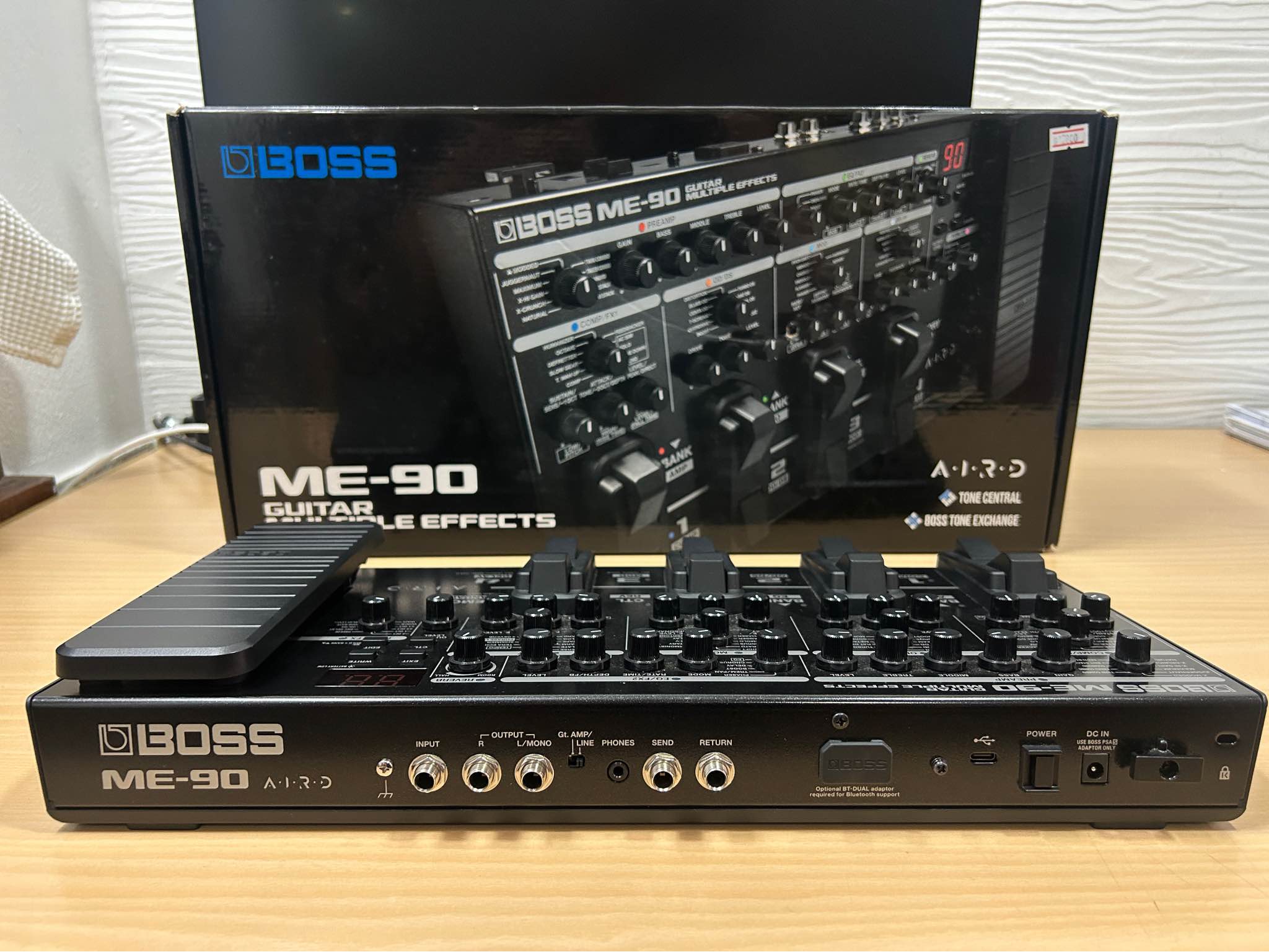 Boss me90 - Pro Audio Equipment - Chiang Mai, Thailand | Facebook ...