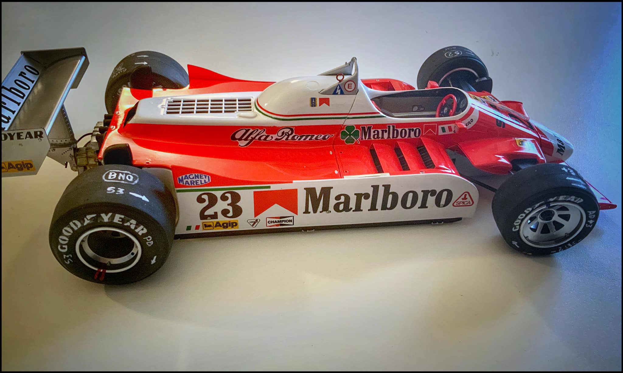 Modèle Réduit ALFA ROMEO 179 F1 1980 1/43 TENARIV - Kit White Métal Monté Professionnellement