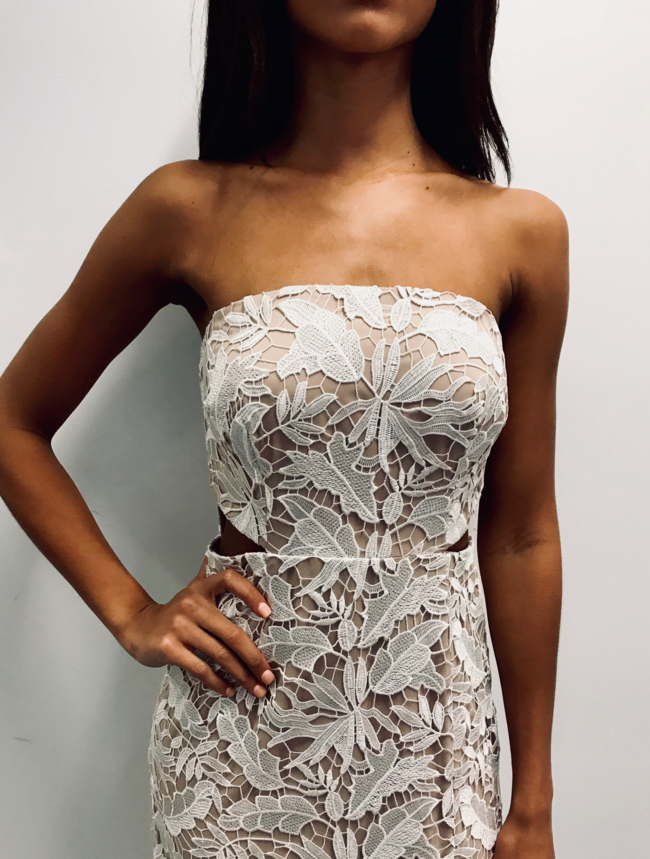 Robe Aidan Mattox Fit & Flare Ivoire Floral - Taille 6, Sans Manches, Neuve Sans étiquettes