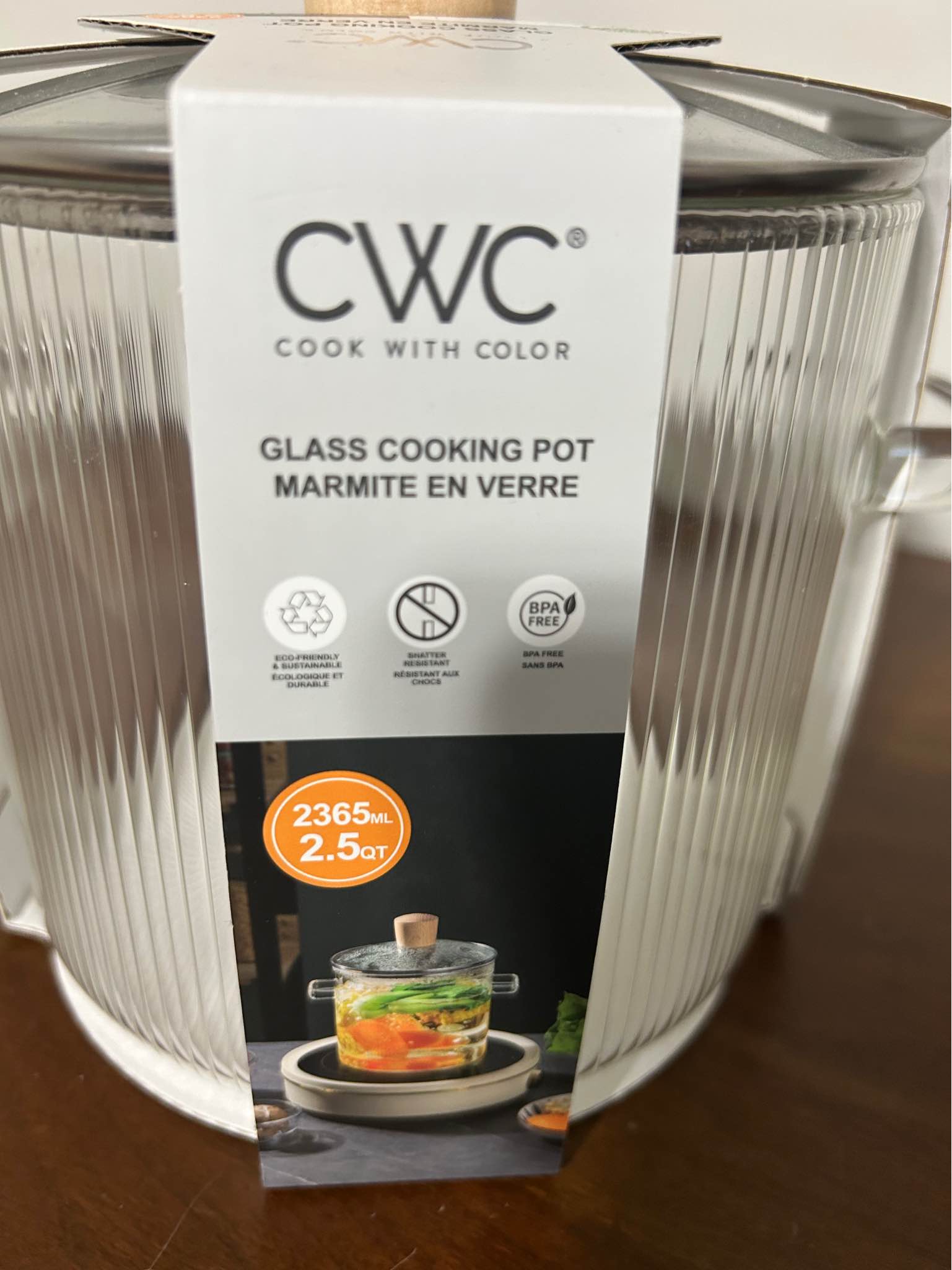 New CWC 2.5 Qt Glass Pot with Lid - Cookware - Kernersville, North ...