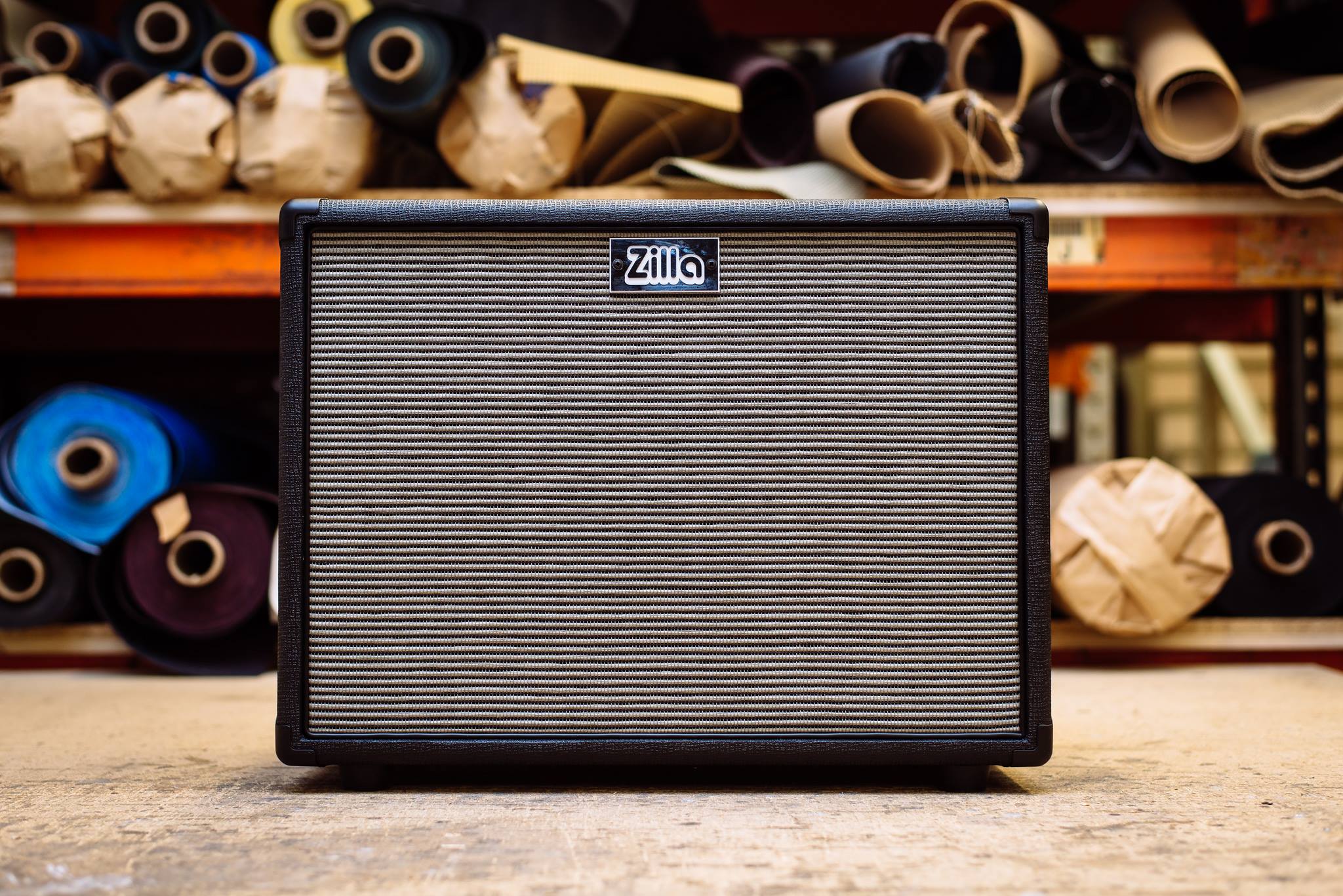 Ported 1x12. Black basketweave tolex, bluesbreaker grill and black