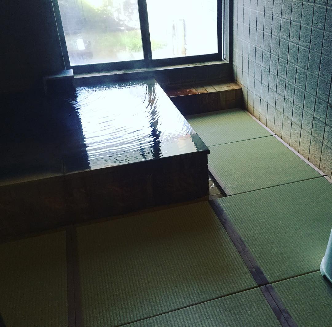 と よ みずの 湯