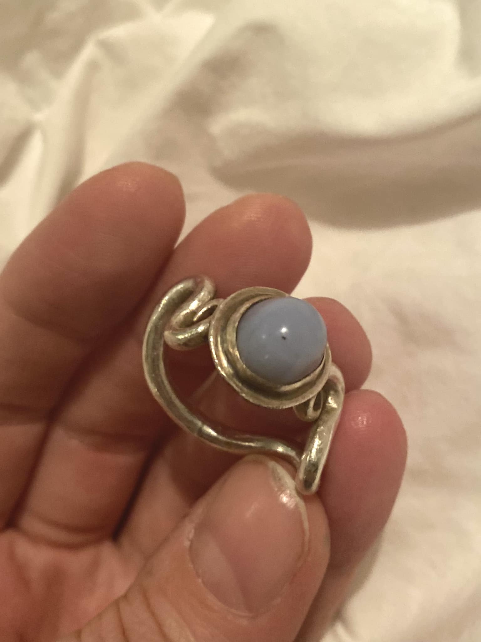 Can a warped sterling silver Claddagh ring be resized 