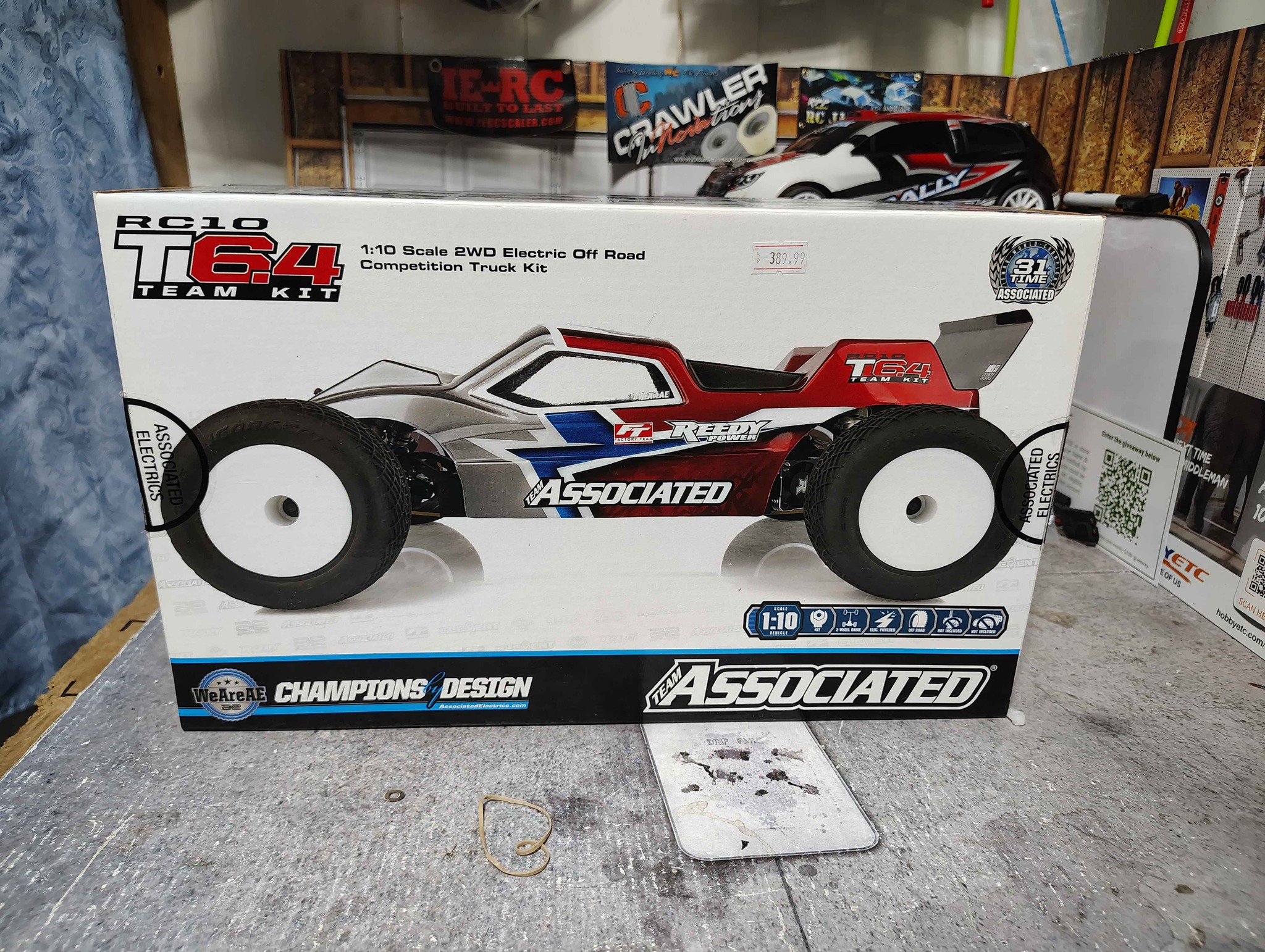 What Team Associated T6 series model is this RC car?