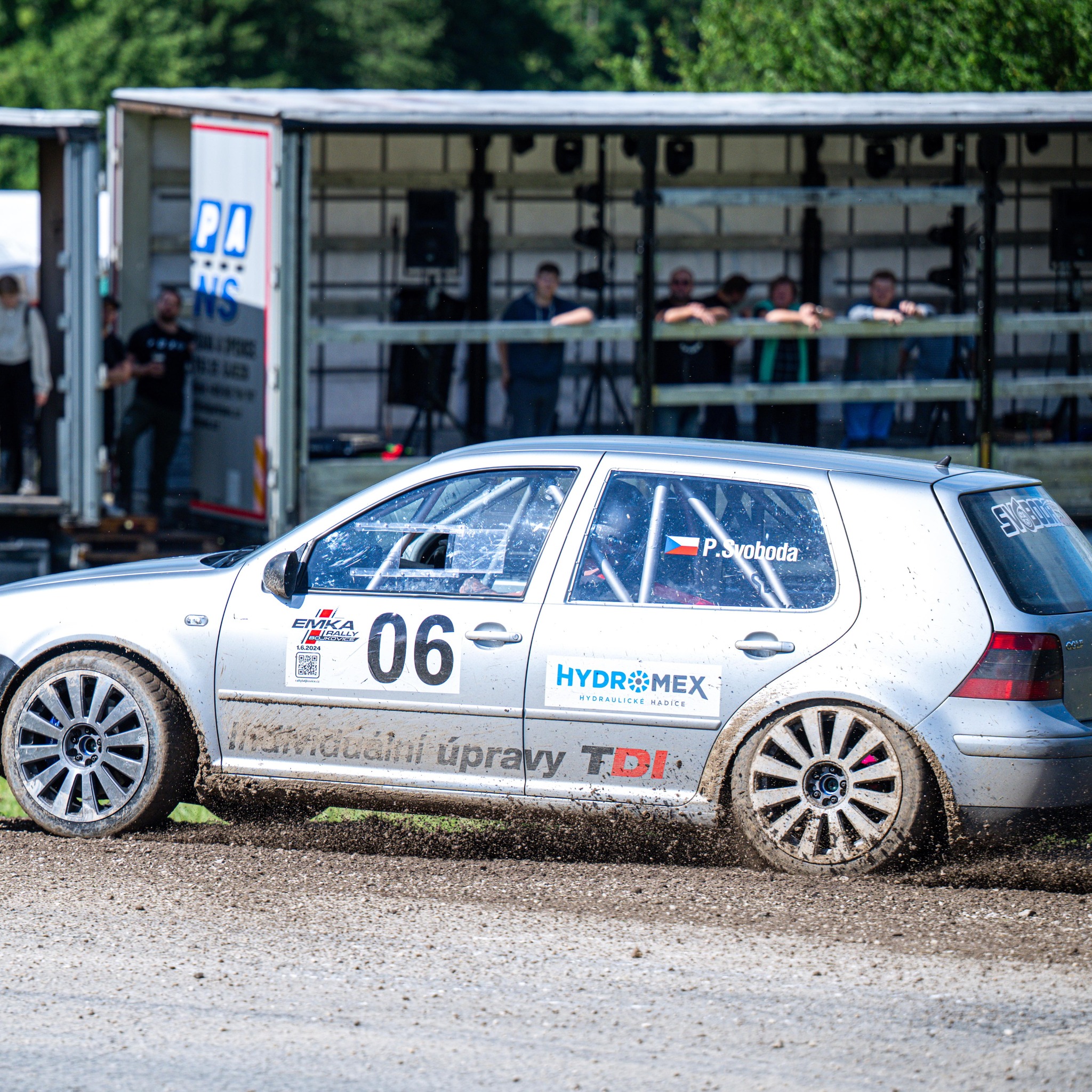Fiscar AWD show. 👀🧑‍🦼‍ ️🧑‍🦯‍ ️ hod tam lajčik | Petr Svoboda | Facebook