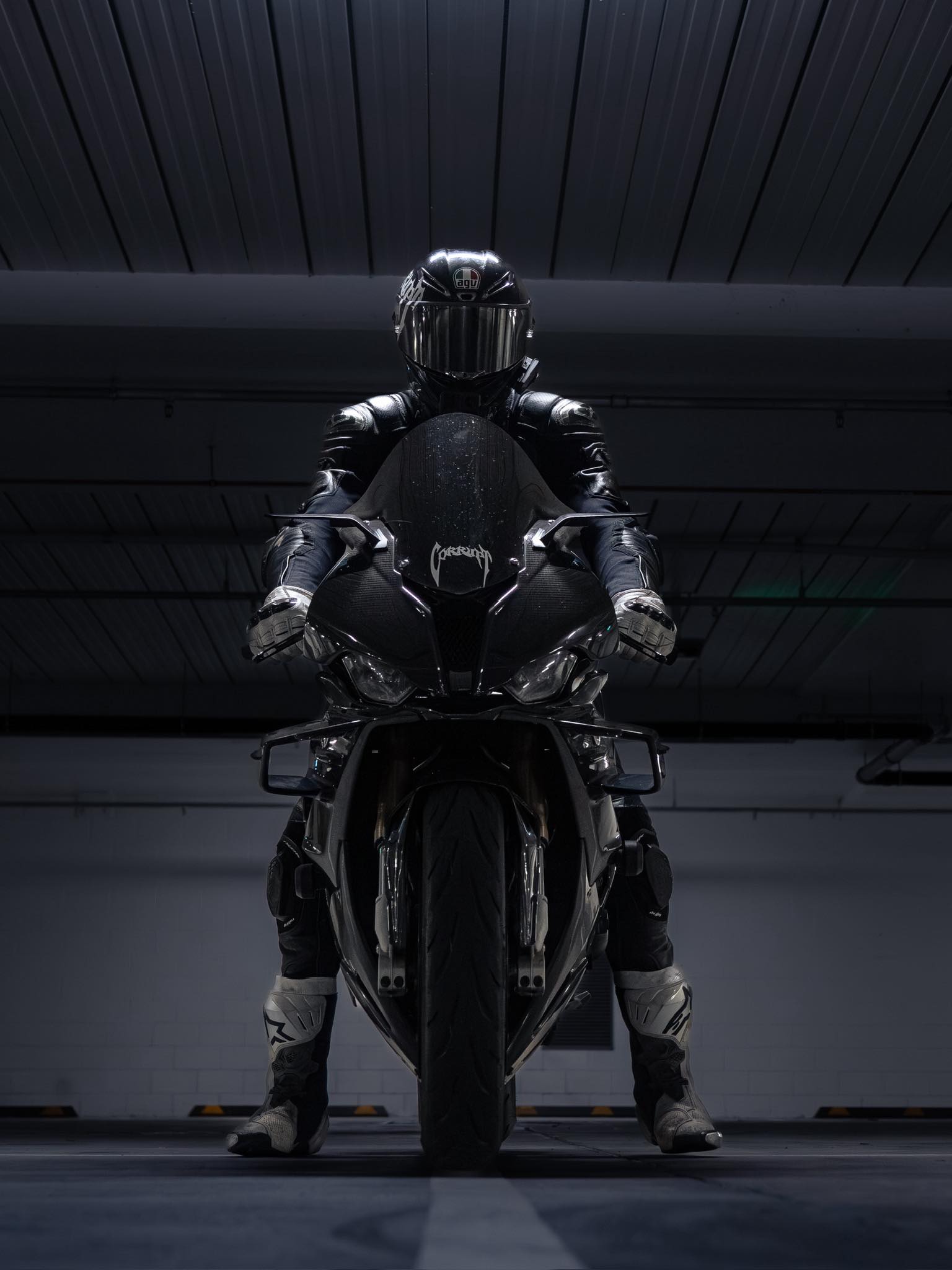 What's the 0-200km/h time for a stage 1 tuned Gen 4 S1000RR?