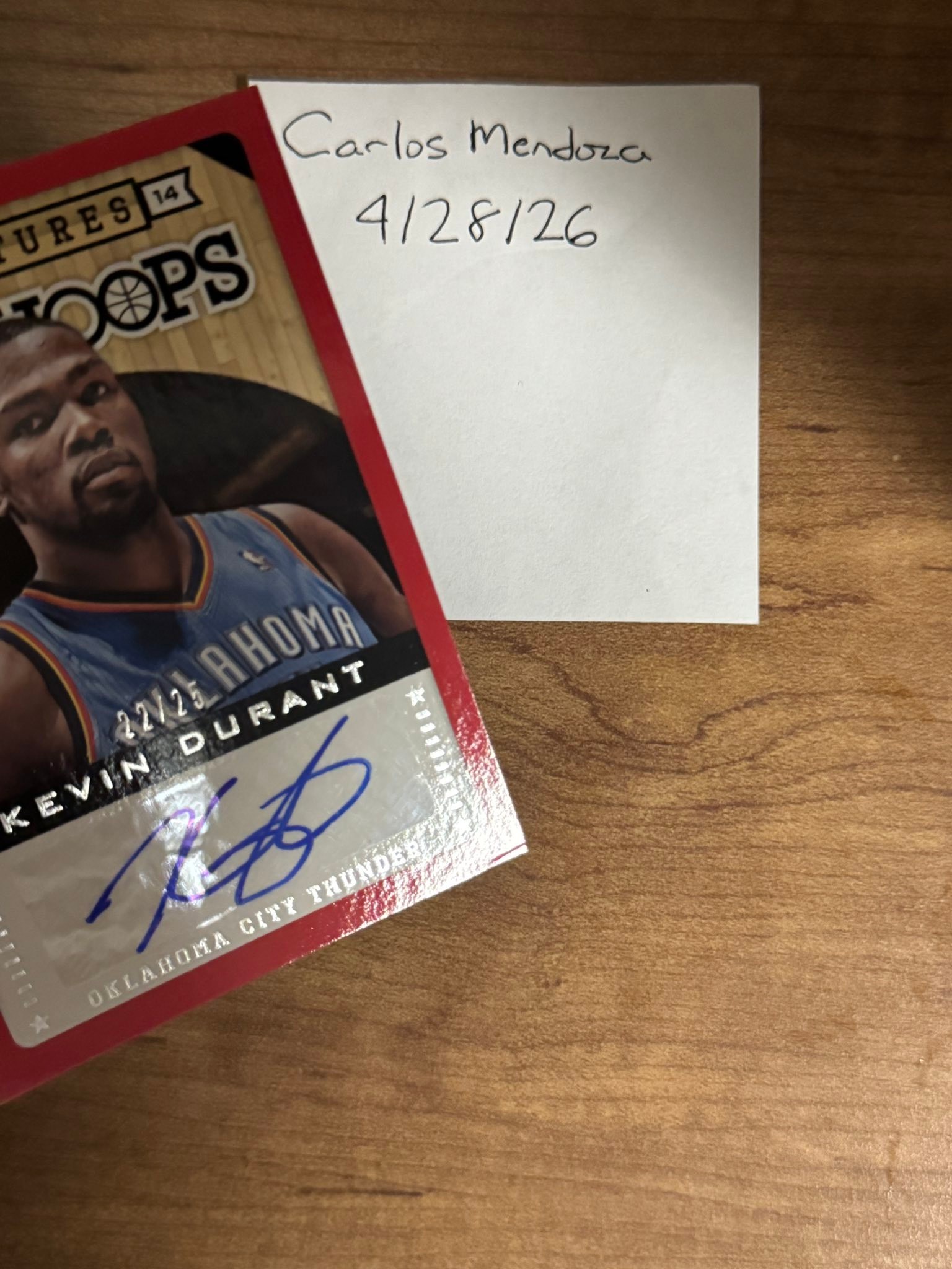 Kevin Durant autograph card from NBA Hoops Hyper Signatures