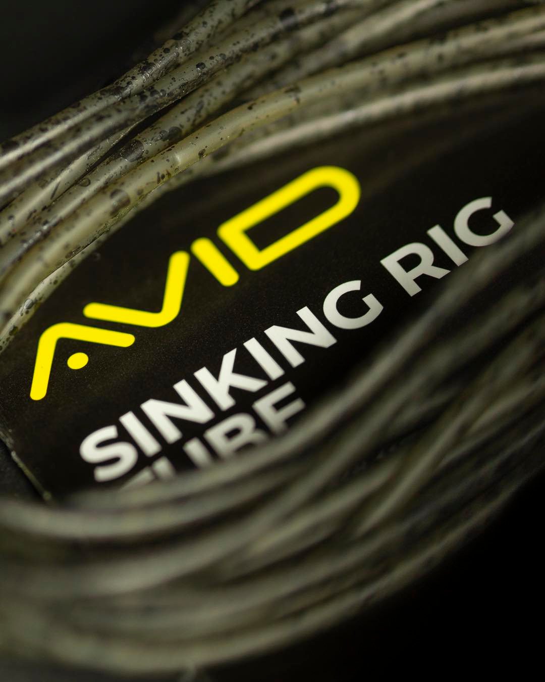 🌊 Sinking Rig Tube 🌊 Deze zinkende... - Avid Carp Benelux