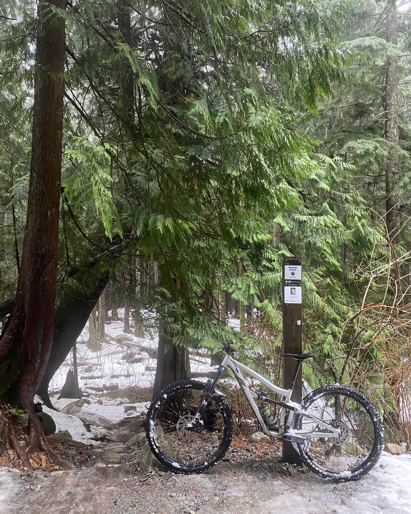 Matt Rides Mountain Bikes... - Matt Rides Mountain Bikes