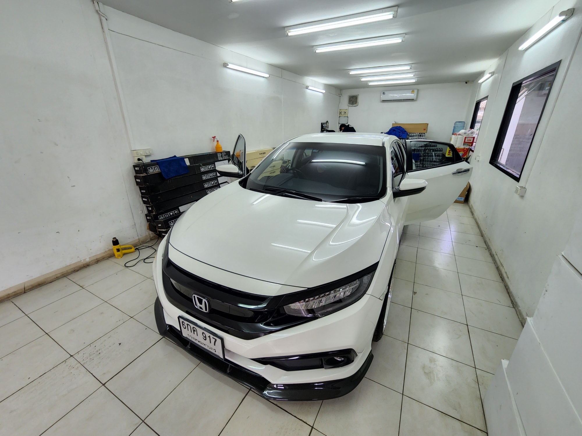 งานฟิล์มรอบเย็น #AutoAddict... - Auto Addict Thailand | Facebook